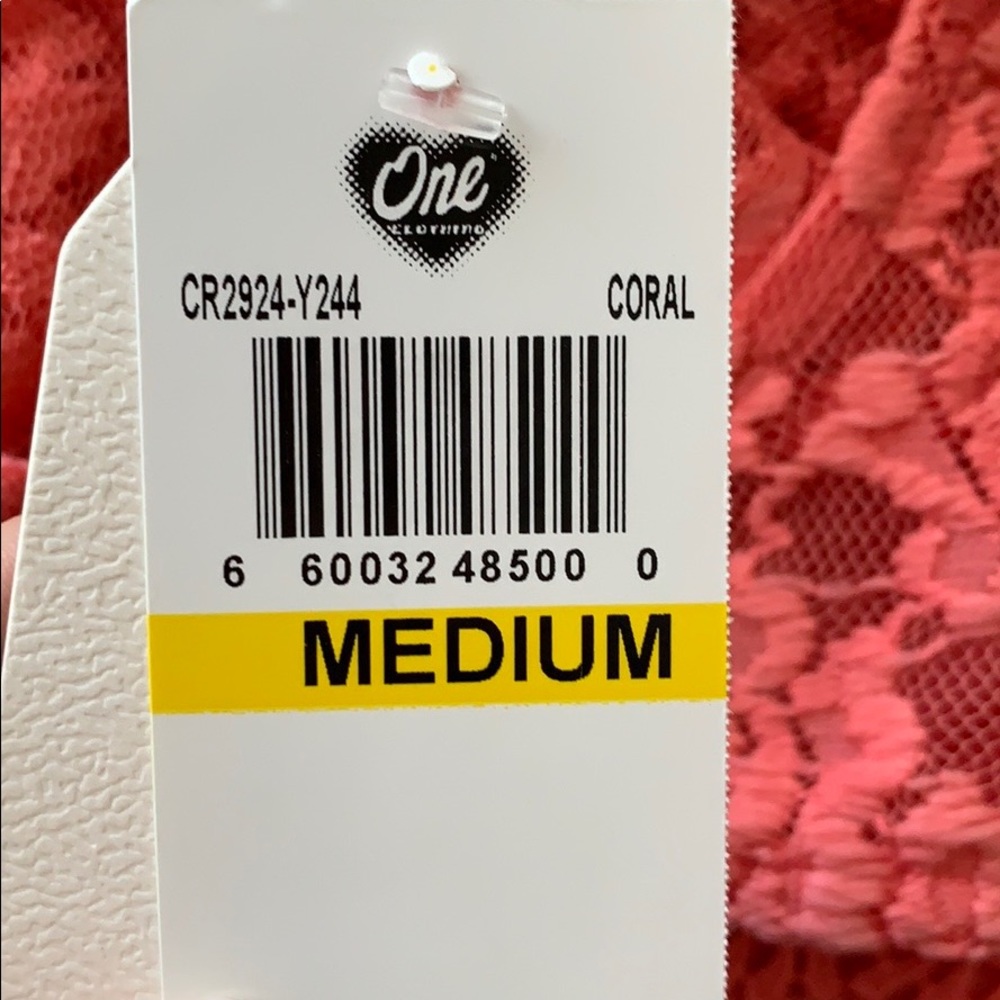 One clothing dress - Picture 5 of 5